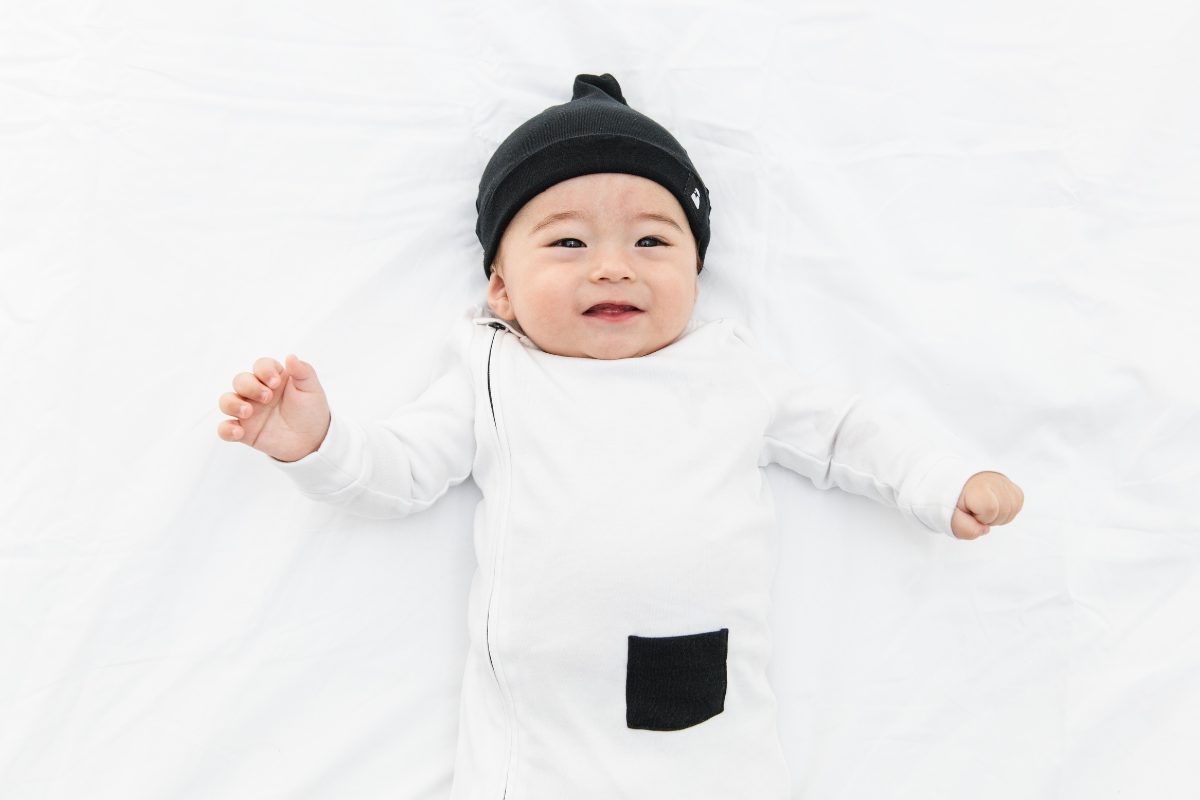Ink Top Knot Baby Hat - Beck & Doodle
